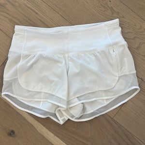 White lululemon shorts